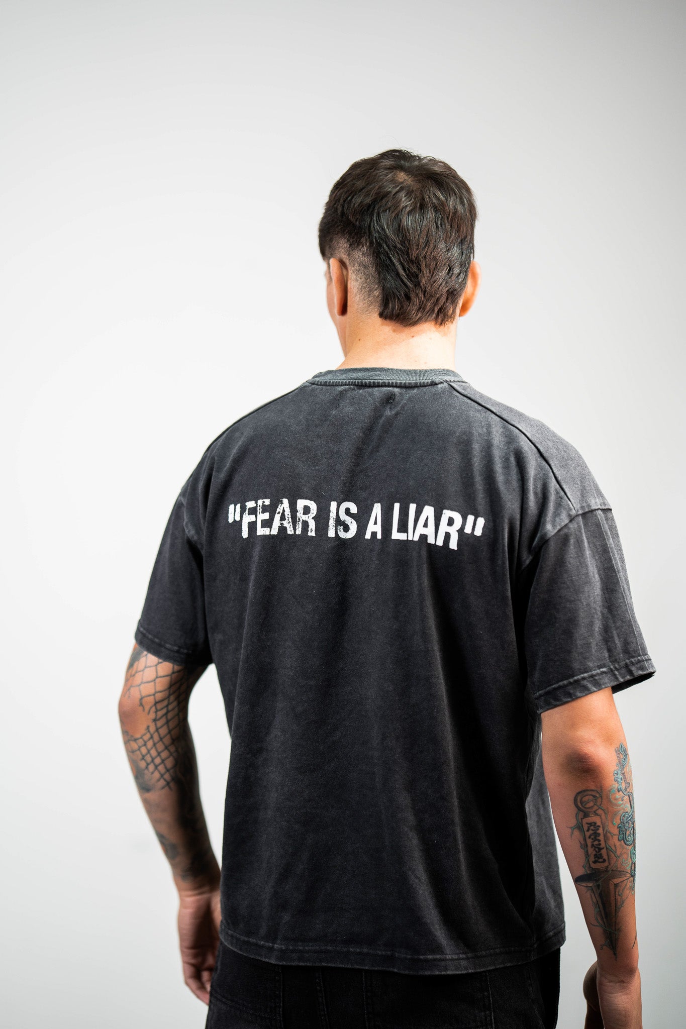 Polera Fear is a Liar